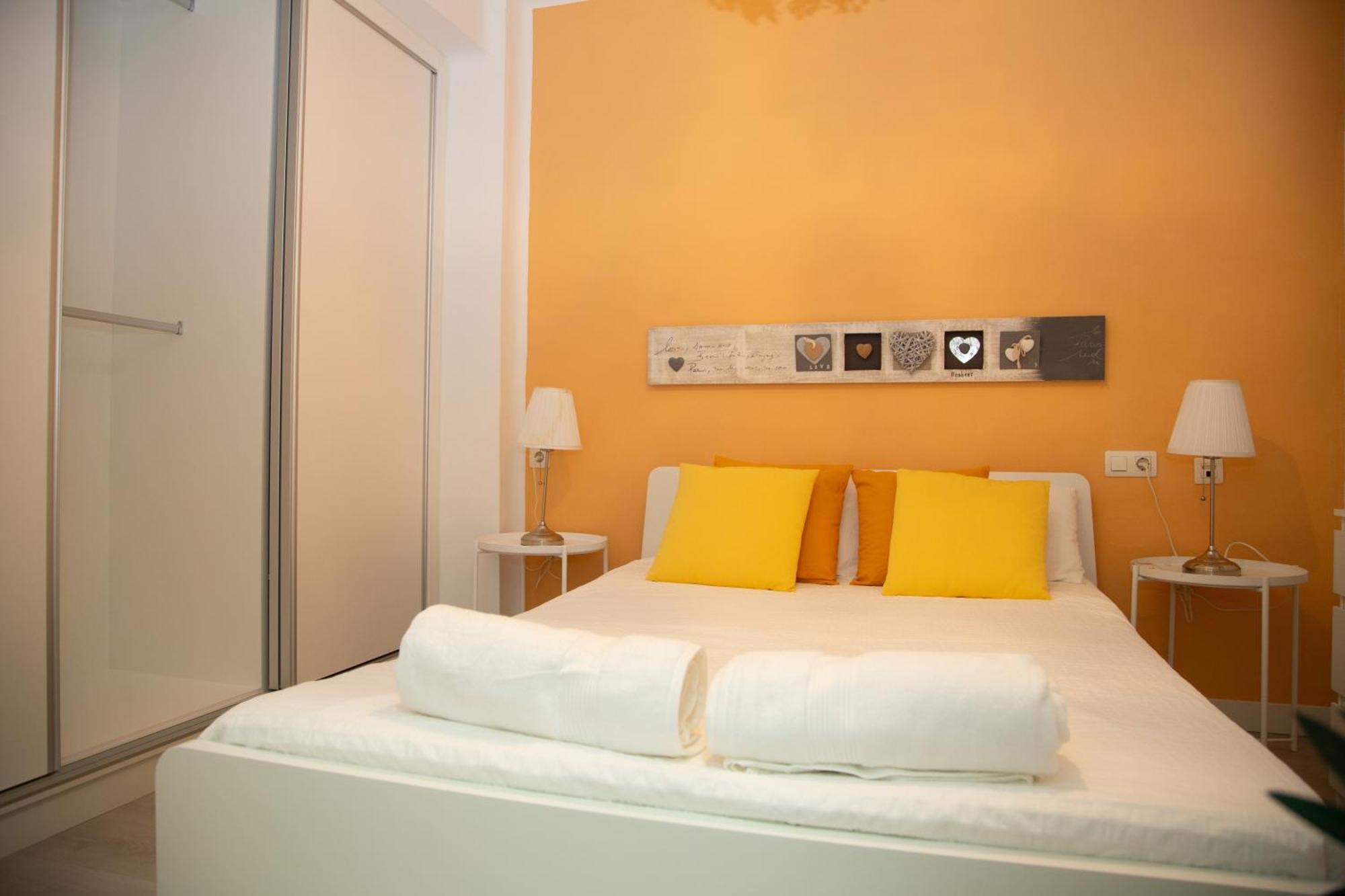 Apartamento En La Merced Малага Экстерьер фото