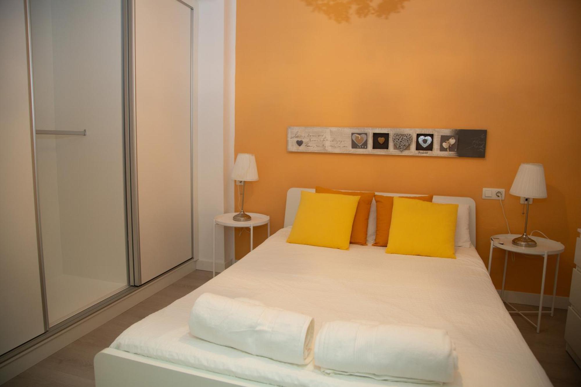 Apartamento En La Merced Малага Экстерьер фото
